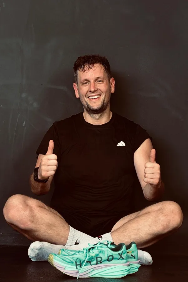 Alex beim Hyrox-Training mit seinen Laufschuhen