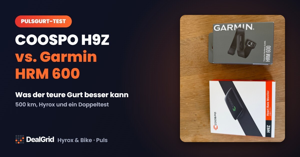 COOSPO H9Z vs. Garmin HRM 600 im Test, Verpackungen beider Pulsgurte auf einem Holztisch, eigenes Foto